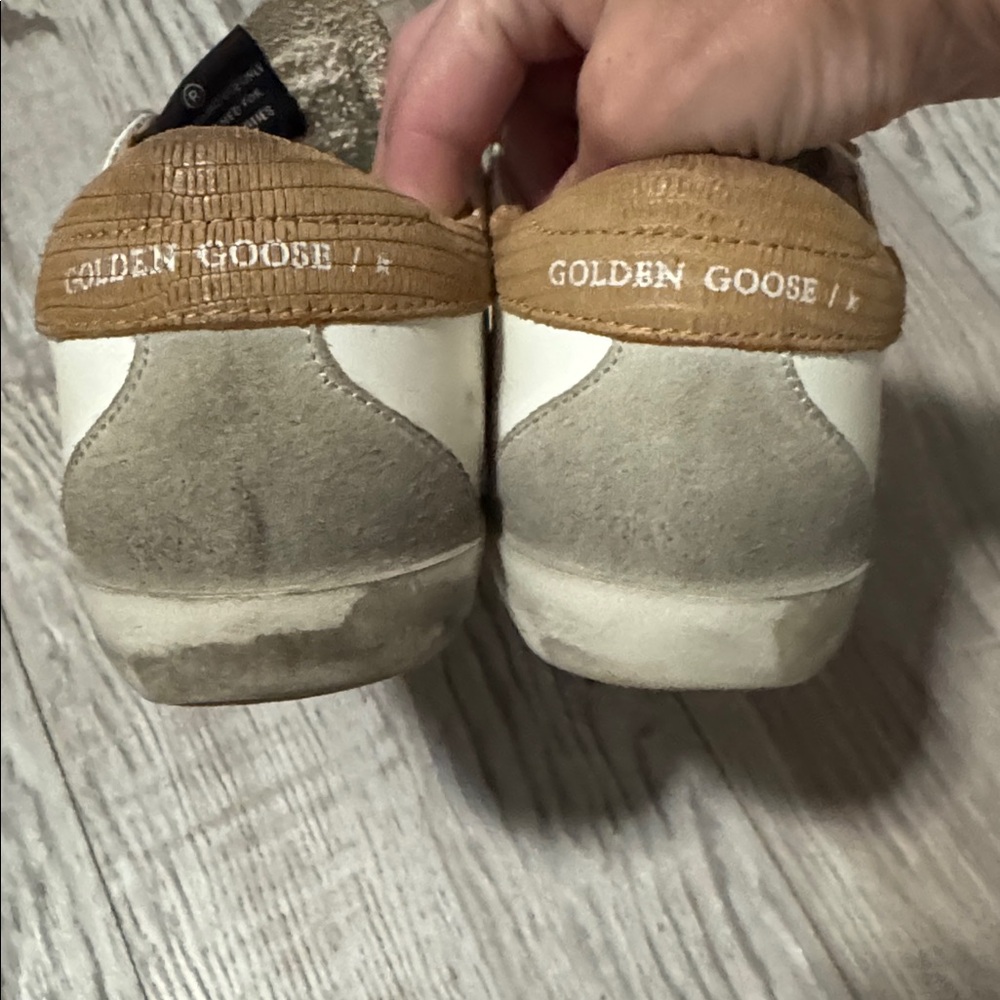 GOLDEN GOOSE White and tan with gray laces 39 - Picture 3 of 6